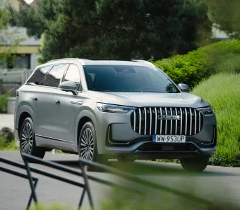 Ta podróż pokazała, jak nowy JAECOO 8 Super Hybrid radzi sobie wnbsp;terenie inbsp;na autostradach