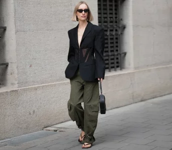 Te spodnie nosi dziś każda fashionistka. Cargo znów są nanbsp;topie
