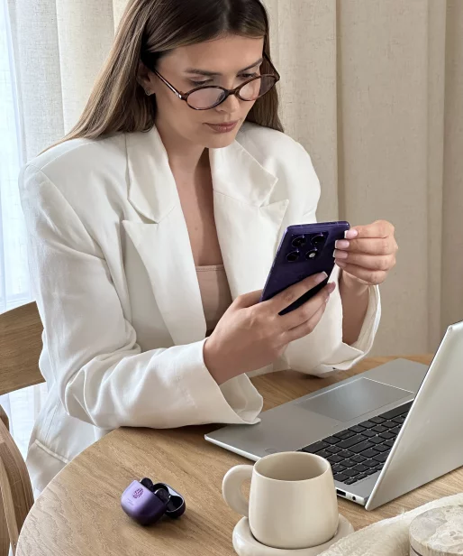 Smartfon staje się gwiazdą stylizacji. Motorola przedstawia najnowszą odsłonę kolekcji Brilliant Collection