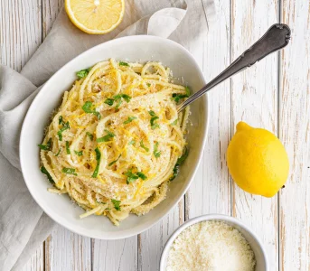 Viralowy przepis lata 2026? Frozen lemon pasta, najbardziej kremowy makaron sezonu