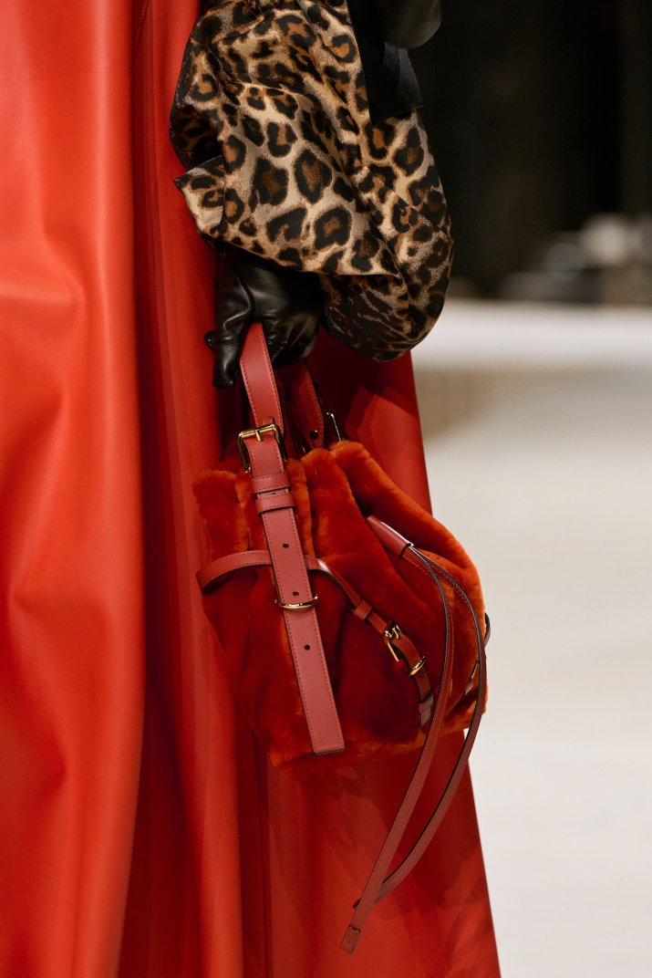 Givenchy clp F26 120