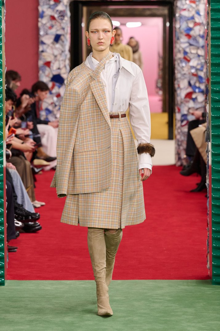 Acne F26 009