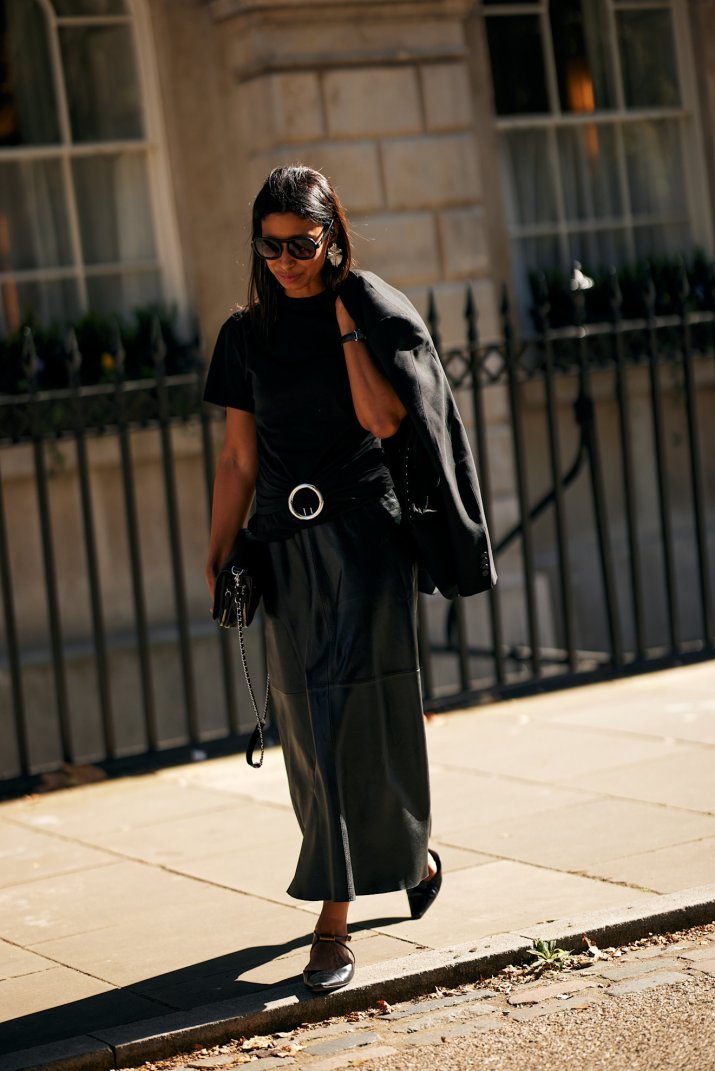 London str S25 0664