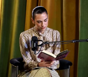 Najpierw book club Dua Lipy, potem ekranizacja. Tę książkę warto przeczytać wnbsp;październiku