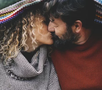 Listopad sprzyja miłości. Horoskop miesięczny dla wszystkich znaków zodiaku
